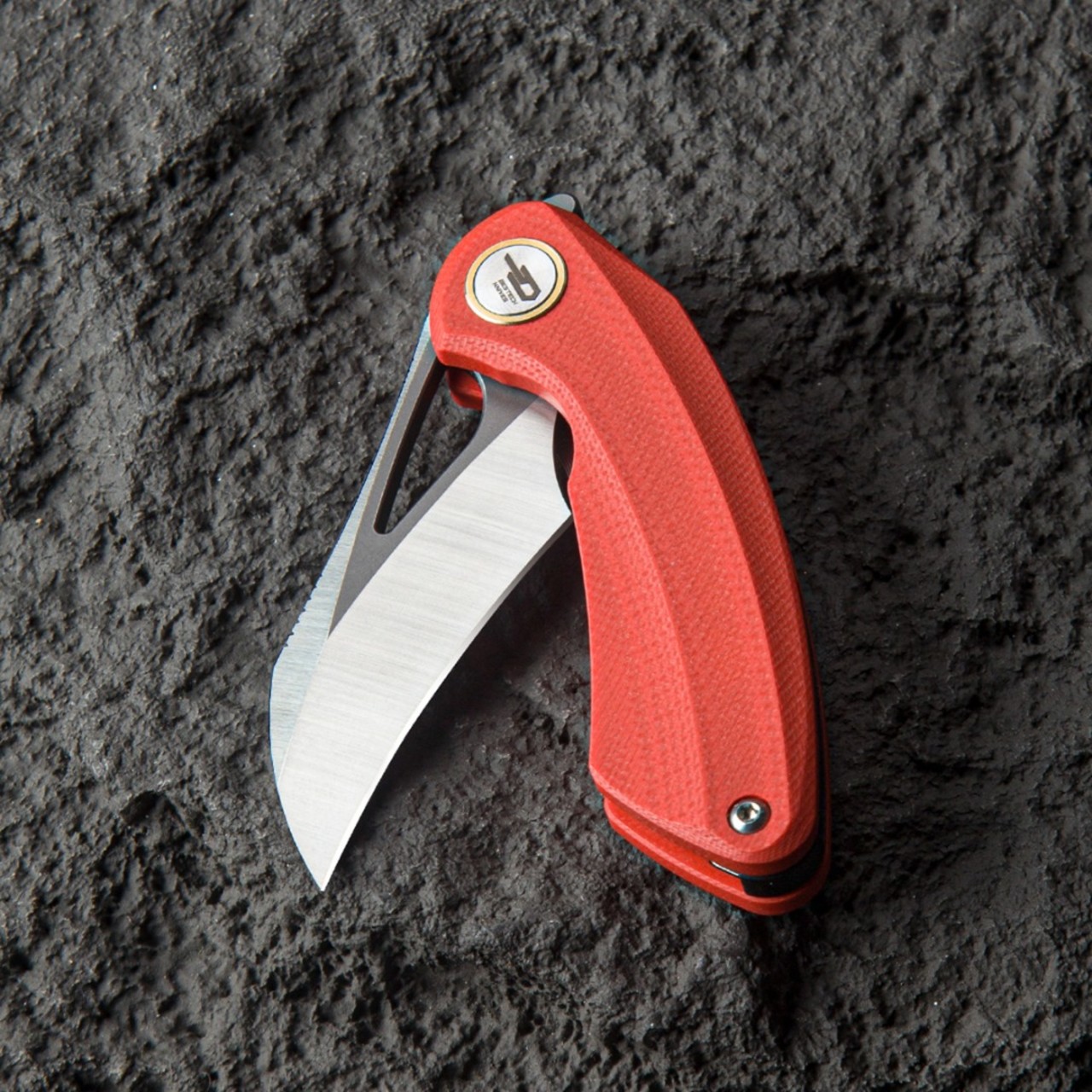 Нож Bestech Bihai BG53C-2 сталь 14C28N satin, рукоять G10 red