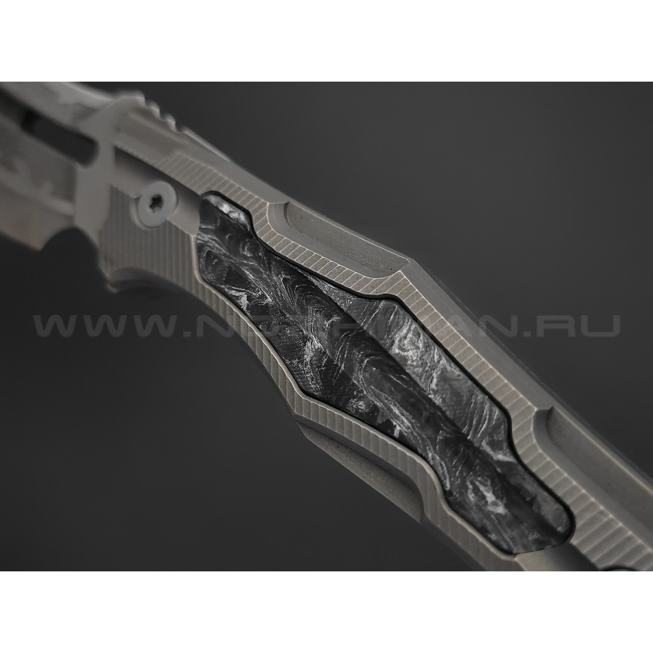 Neyris Knives нож Shad сталь CPM Magnacut, рукоять Titanium, carbon fiber dark matter silver