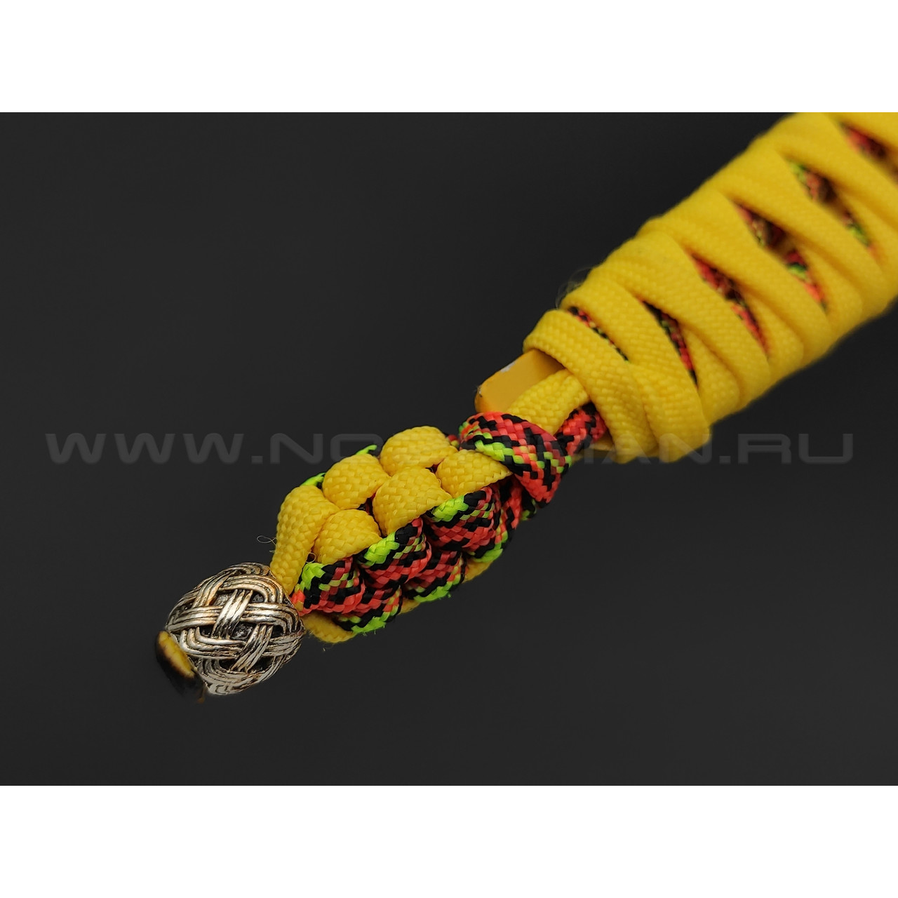 Нож Burlax BX0138 сталь Aus-6, рукоять Paracord Yellow & Fantasy