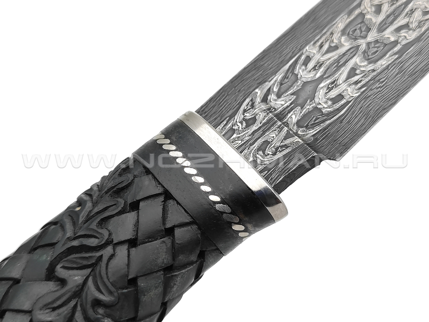 Влад Матвеев нож VM26 мозаичный дамаск, рукоять дерево орех, ручная резьба, всечка никель, титан
