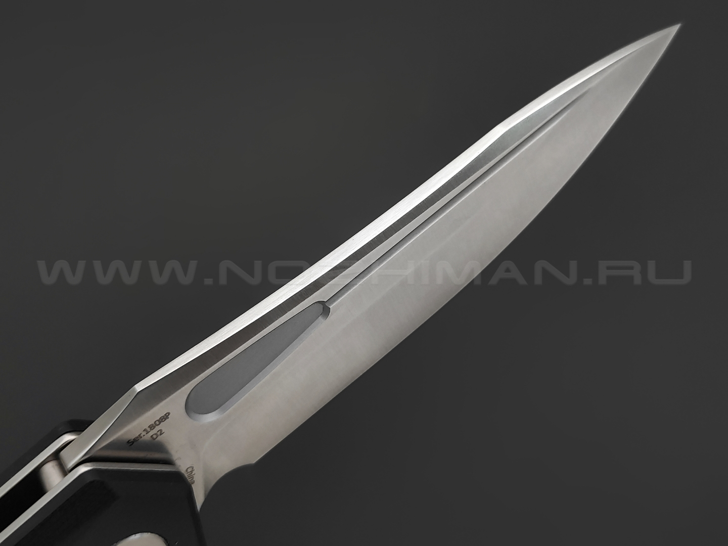 Нож Artisan Cutlery Zumwalt 1808P-BKC сталь D2, рукоять G10 black