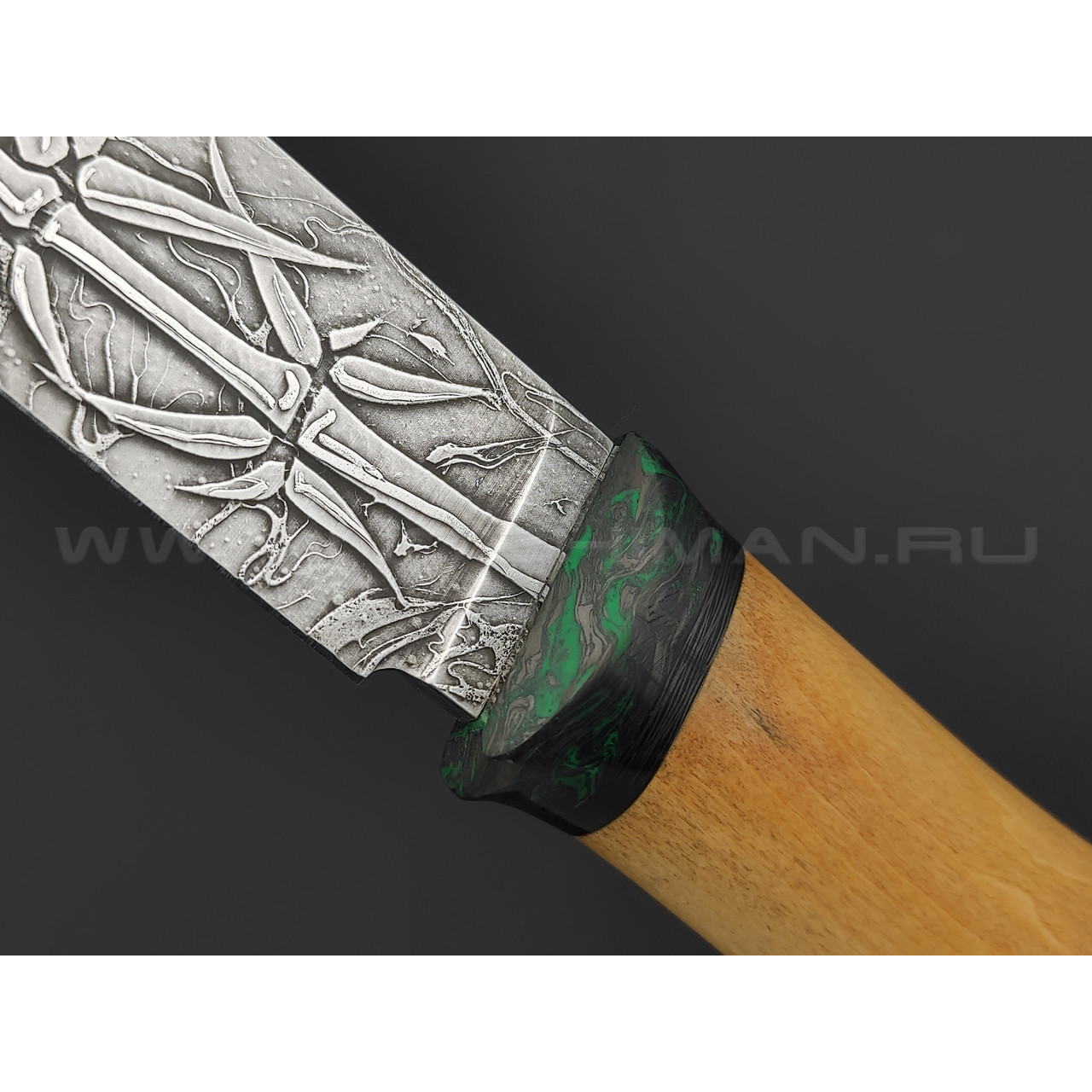 Волчий Век нож Bamboo Custom сталь RWL-34 WA, рукоять Самшит, chaotic carbon fiber