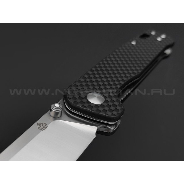 Нож QSP Penguin QS130-E сталь D2 satin, рукоять Carbon fiber