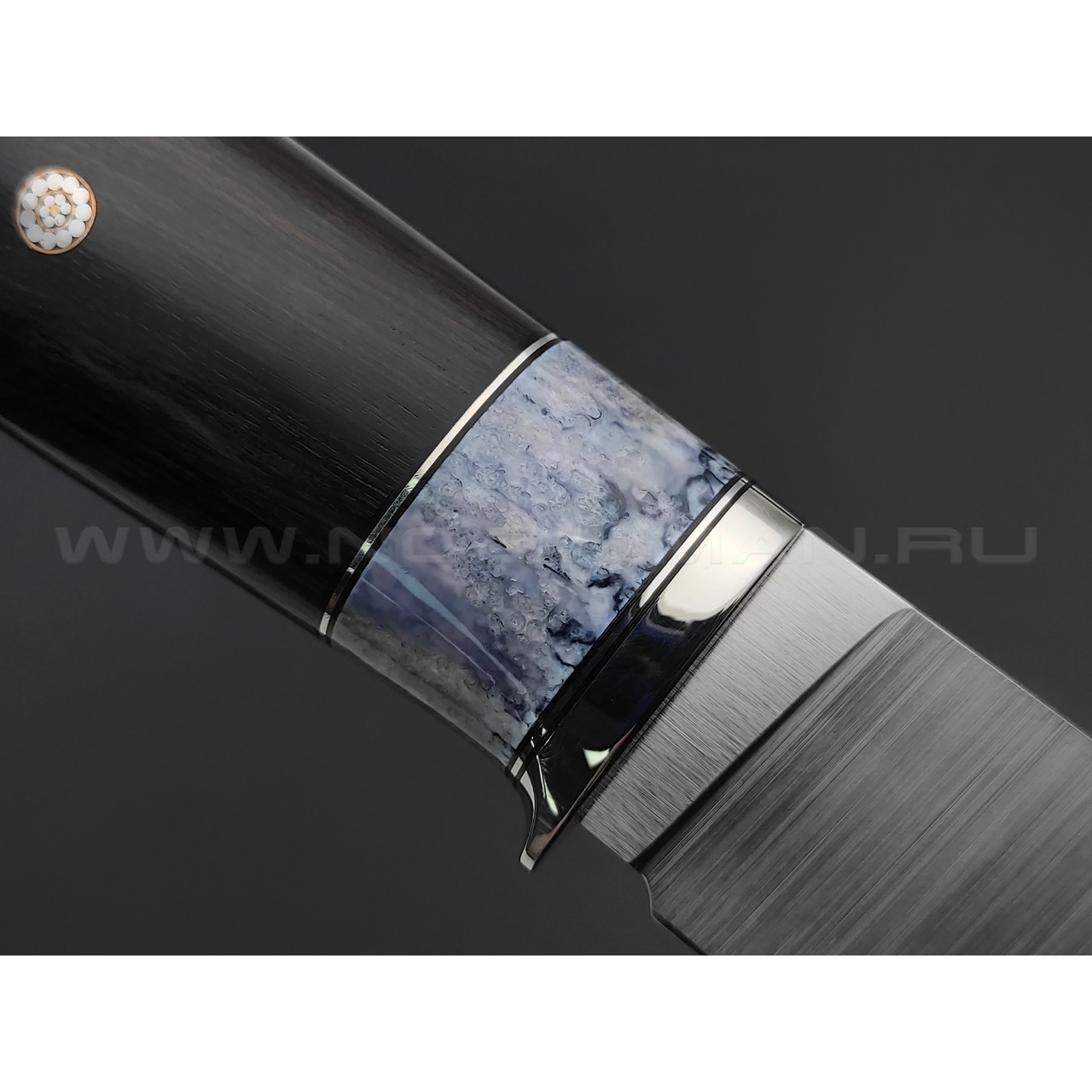 Кузница Ковчег нож Скаут сталь M398, рукоять Black wood, карельская береза, клык моржа, мельхиор