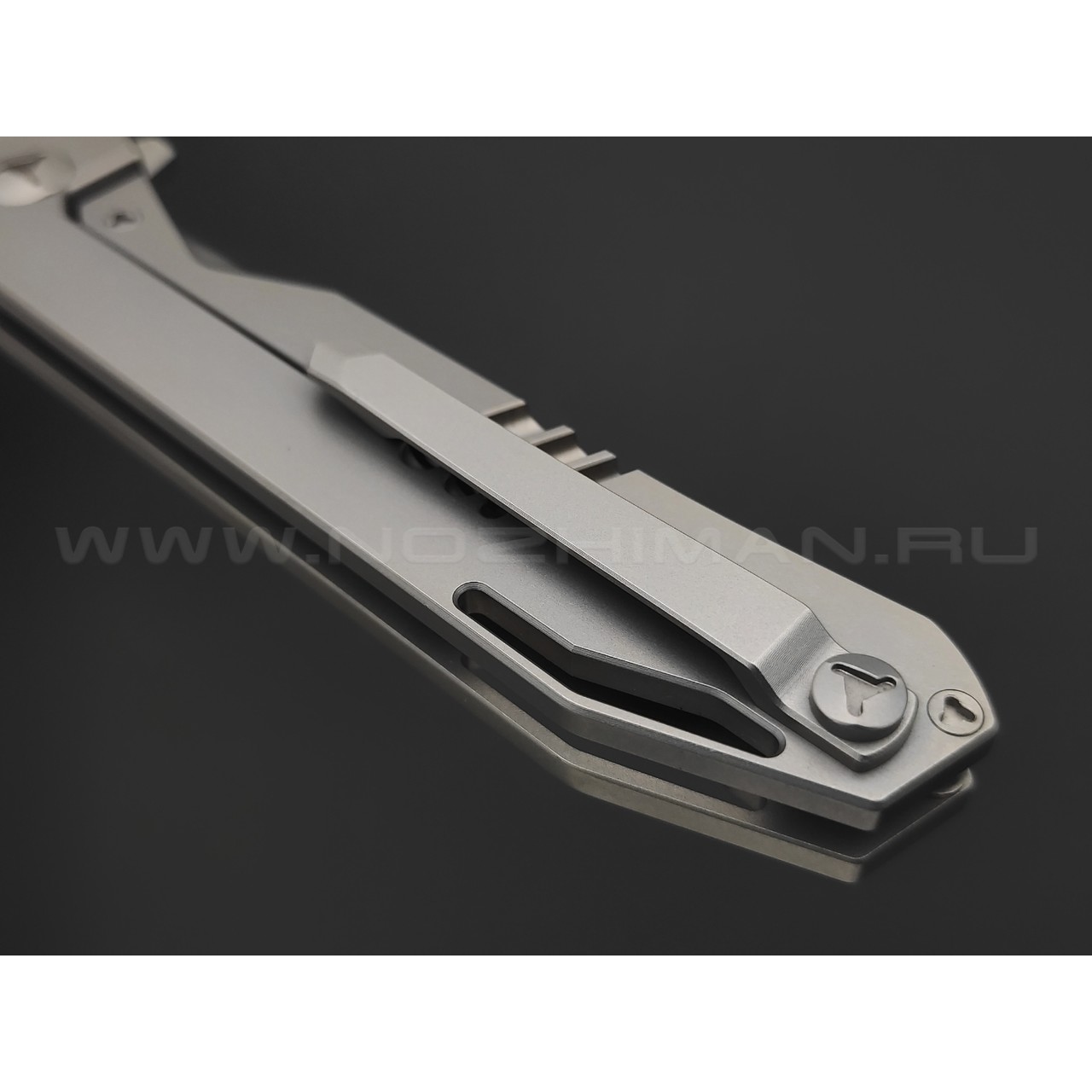 Mr.Blade складной нож Keeper "Тигр" сталь M390 satin, рукоять Titanium, ручная художественная гравировка