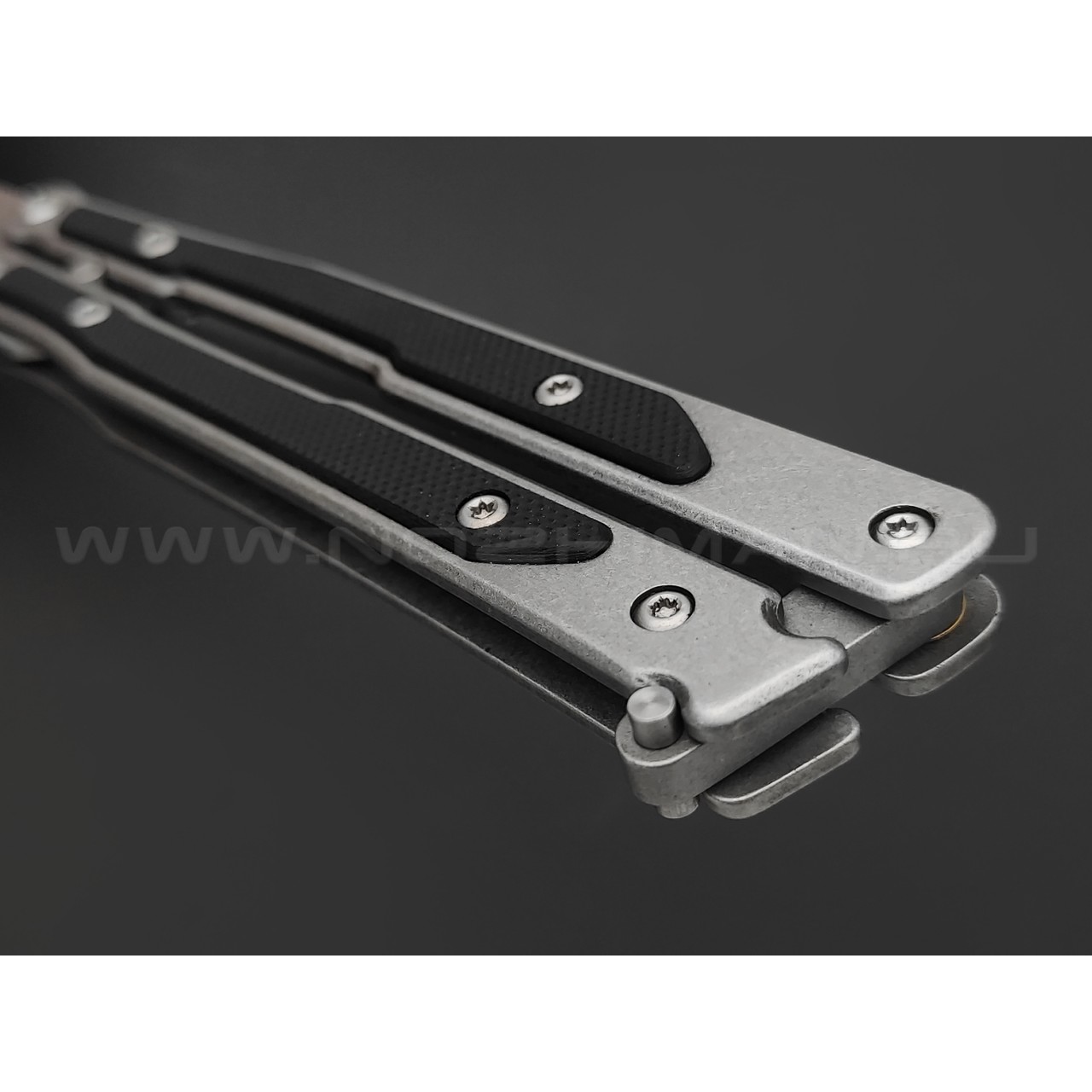 Mr.Blade балисонг Madcap сталь Aus-8 стоунвош, рукоять G10 black