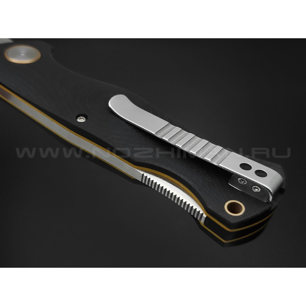 Нож Boker Plus Epicenter Backlock 01BO545 сталь D2 satin, рукоять G10 black & yellow