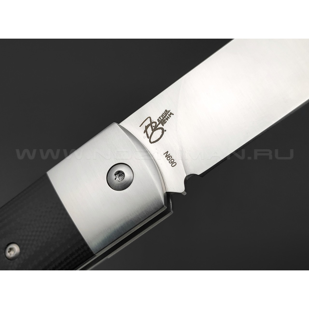 Нож QSP Worker QS128-A сталь N690 satin, рукоять G10 black, кожаный чехол