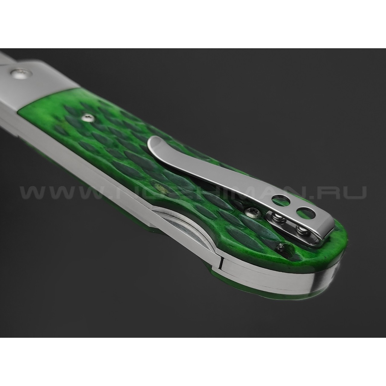 Нож QSP Worker QS128-B сталь N690 satin, рукоять Bone green, кожаный чехол