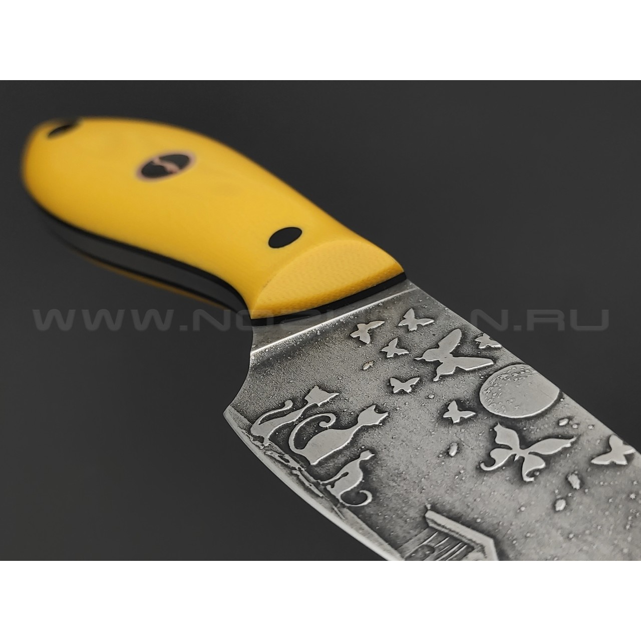 Волчий Век нож МасичЬка Custom Cats Edition сталь N690 WA травление, рукоять G10 yellow