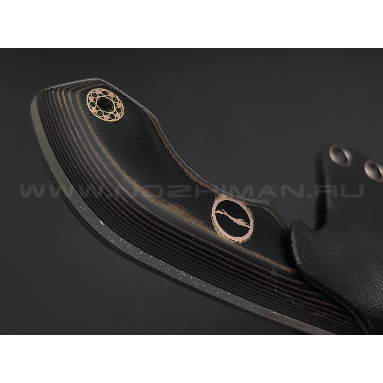 Волчий Век нож Сектор 2.0 Custom сталь N690 WA травление, рукоять G10 black & brown, мозаичные пины