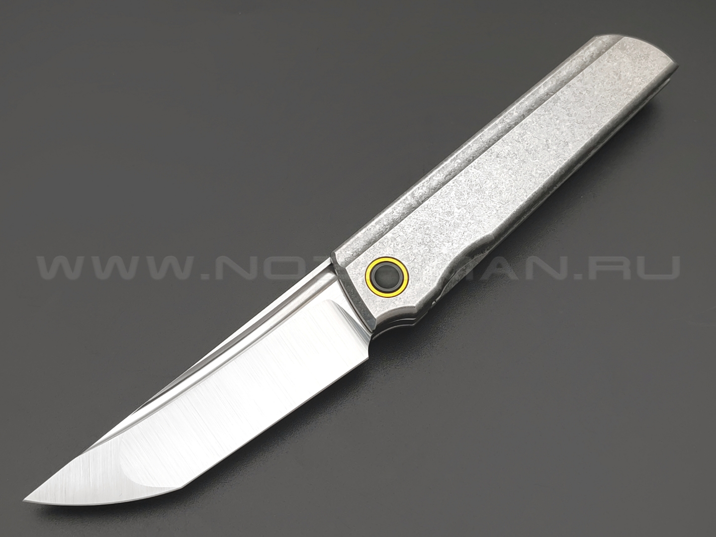 TuoTown нож Common сталь M390, рукоять Titanium Crystal Grey