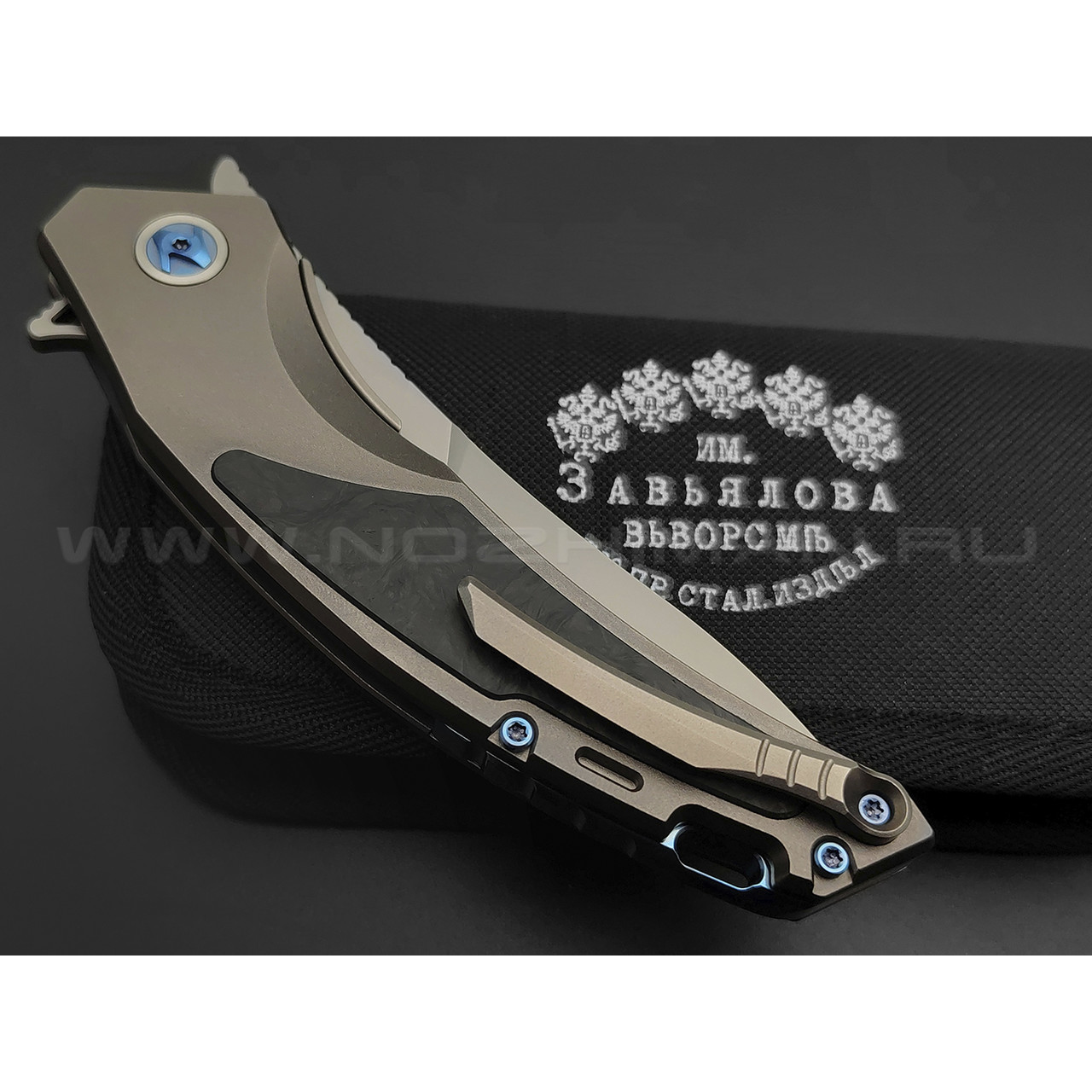 Knife Tech нож Hunter Limited Edition сталь M390, рукоять Titanium TC4 grey, carbon fiber