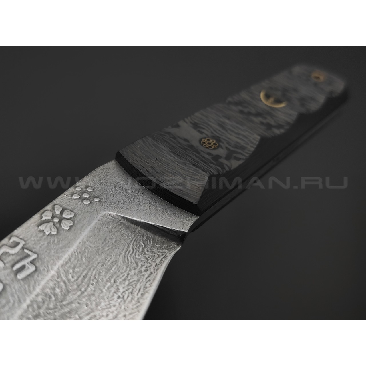 Волчий Век нож НДК 17 Custom Koi сталь Niolox WA, рукоять Carbon fiber, мозаичные пины