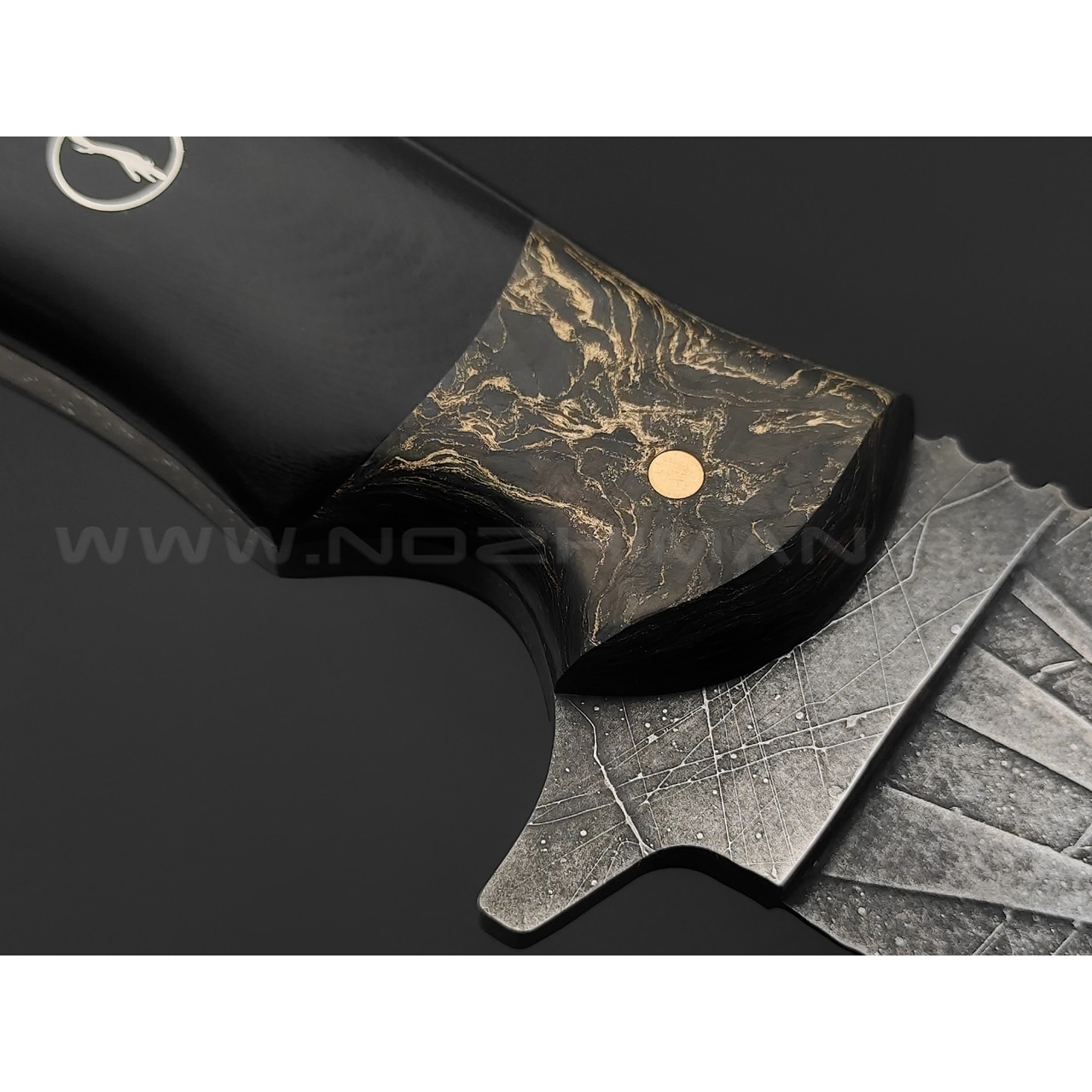 Волчий Век нож Команданте XL Custom сталь PGK WA, рукоять G10 black, carbon fiber