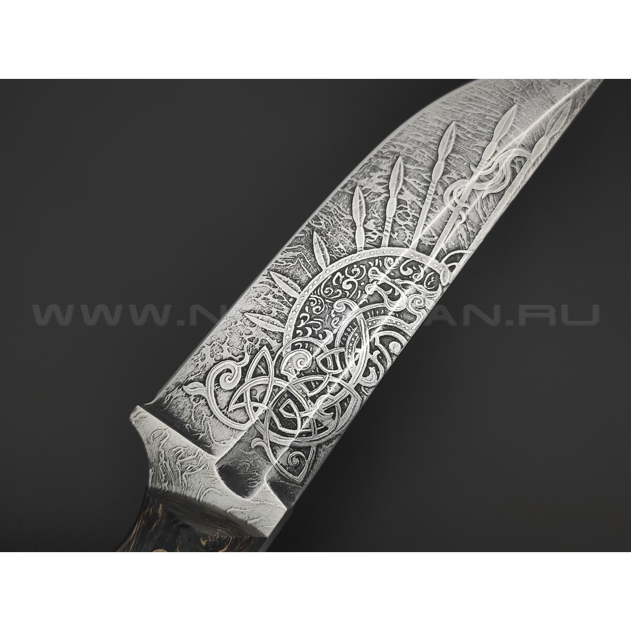 Волчий Век нож Начпрод Custom сталь PGK WA, рукоять G10 black, carbon fiber