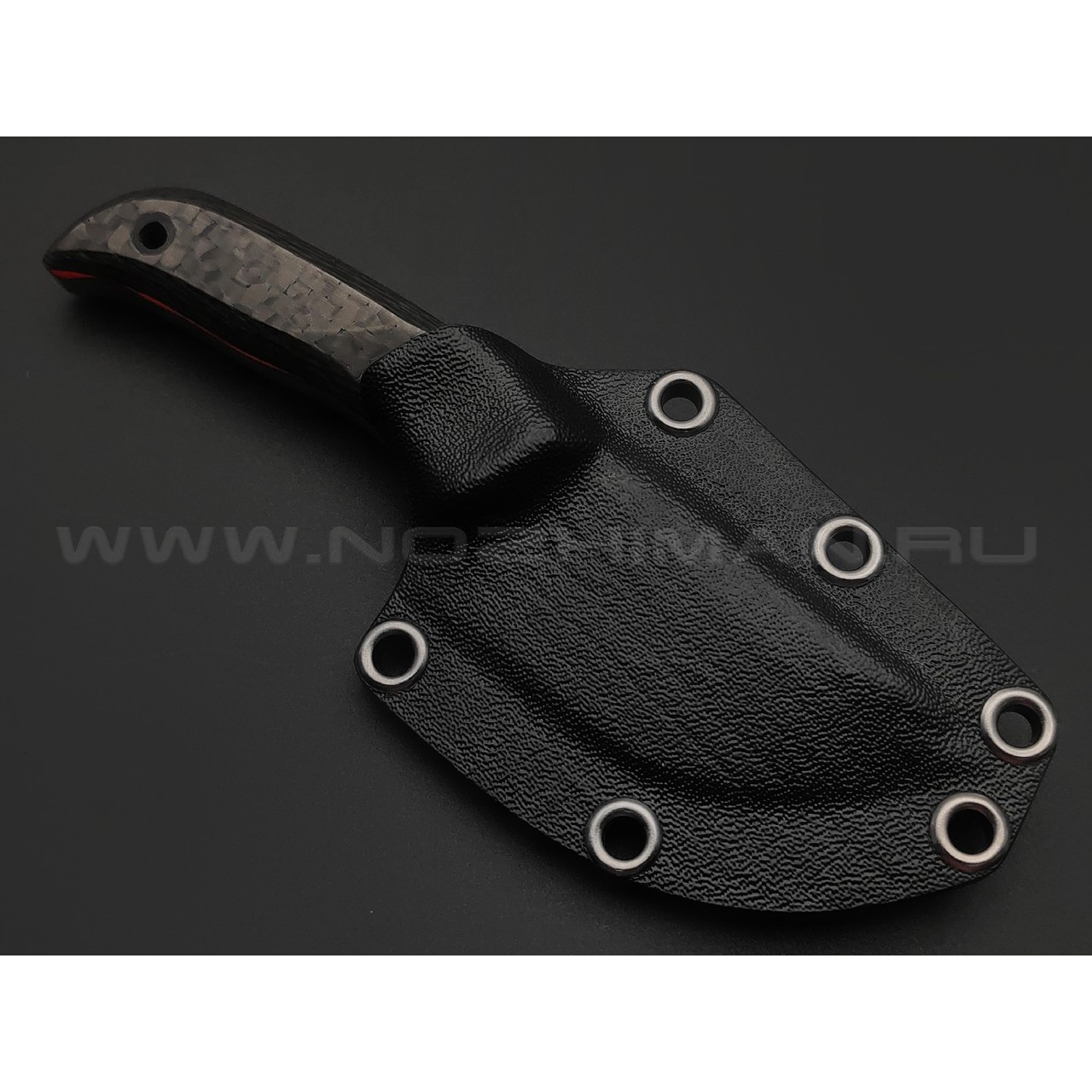 Богдан Гоготов нож NBG-56 сталь 95Х18 травление, рукоять Carbon fiber