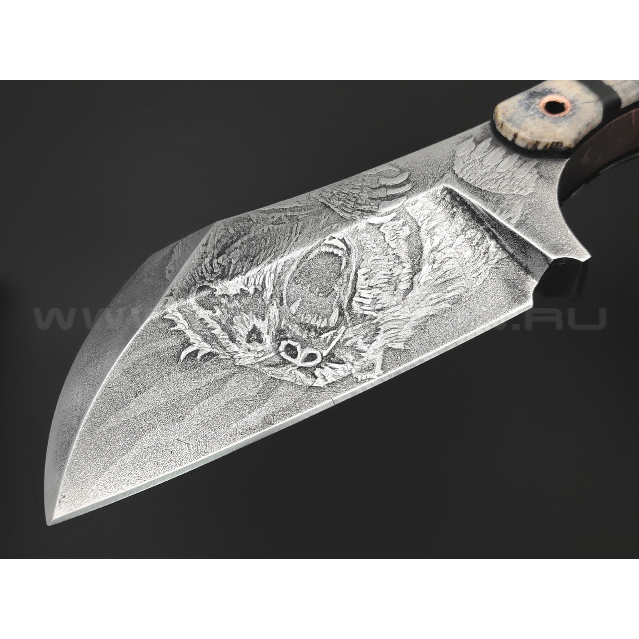 Волчий Век нож Mordor Custom сталь D2 WA обух 15 мм, рукоять Зуб Орка - стаб. рог лося, G10