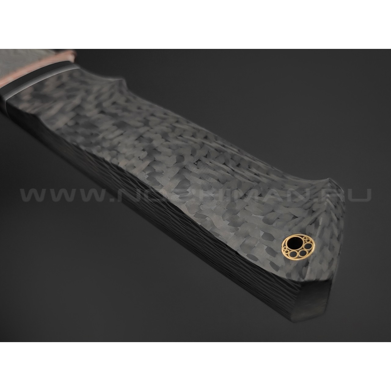 Кузница Васильева нож НЛВ150 ламинат QPM53, рукоять Carbon fiber, мокумэ-ганэ, карболит