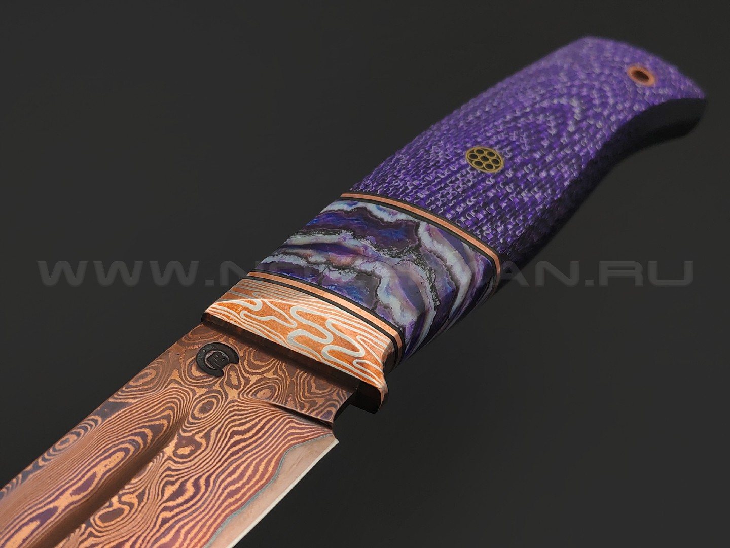 Кузница Васильева нож НЛВ149 ламинат M390, рукоять Alutex purple twill, зуб мамонта, мокумэ-ганэ, бронза