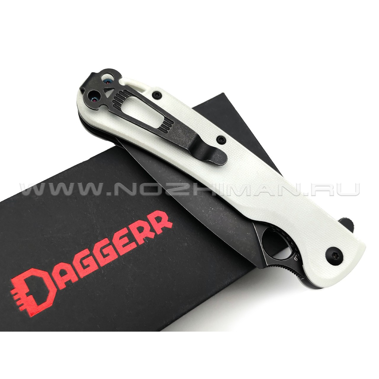 Daggerr нож Arrow Flipper Stormtrooper сталь D2 блэквош, рукоять G10 white