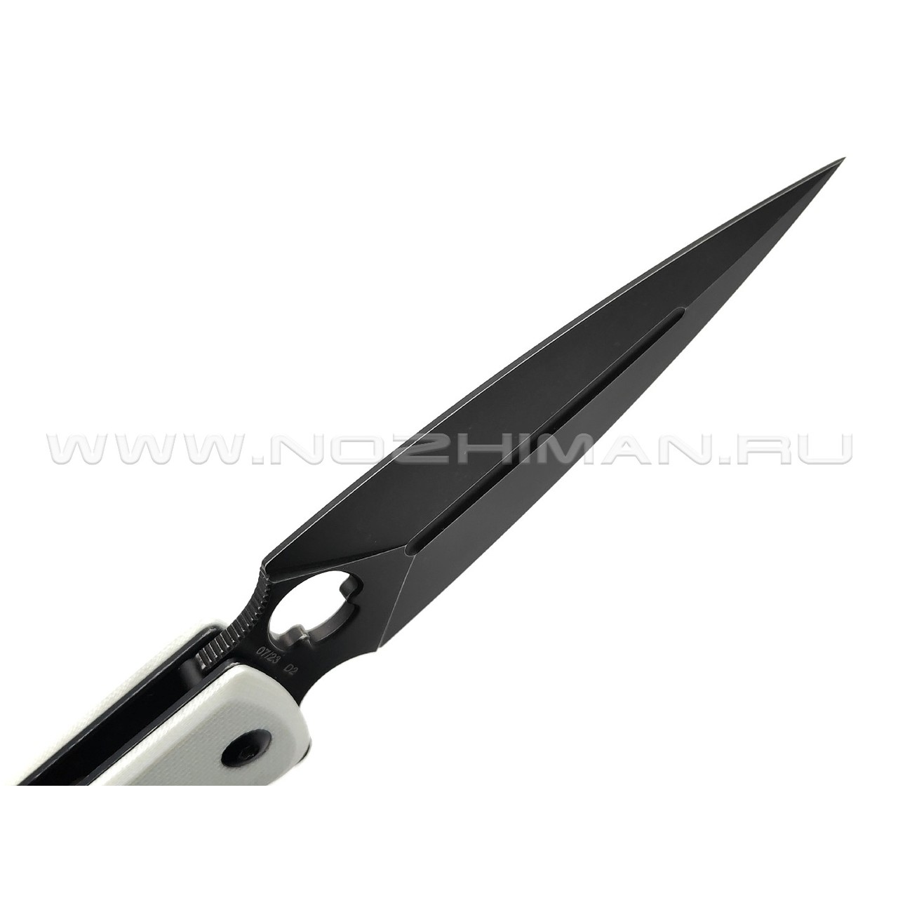 Daggerr нож Arrow Flipper Stormtrooper сталь D2 блэквош, рукоять G10 white
