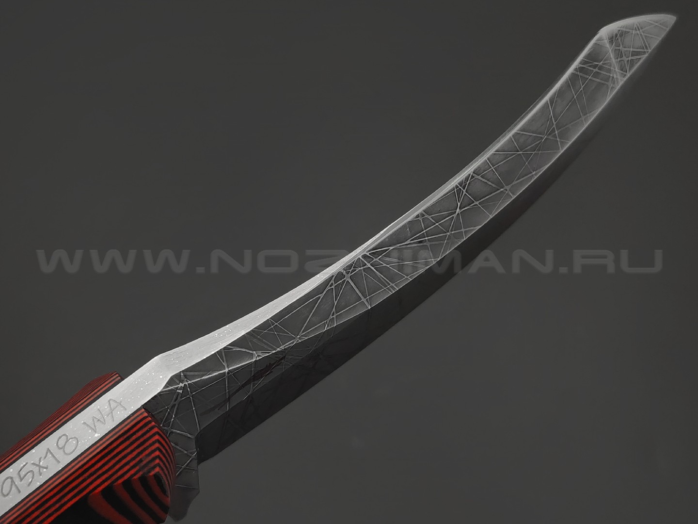Волчий Век нож Кондрат 12 Custom сталь 95Х18 WA худ.травление Хаотик, рукоять G10 black & red, пины карбон