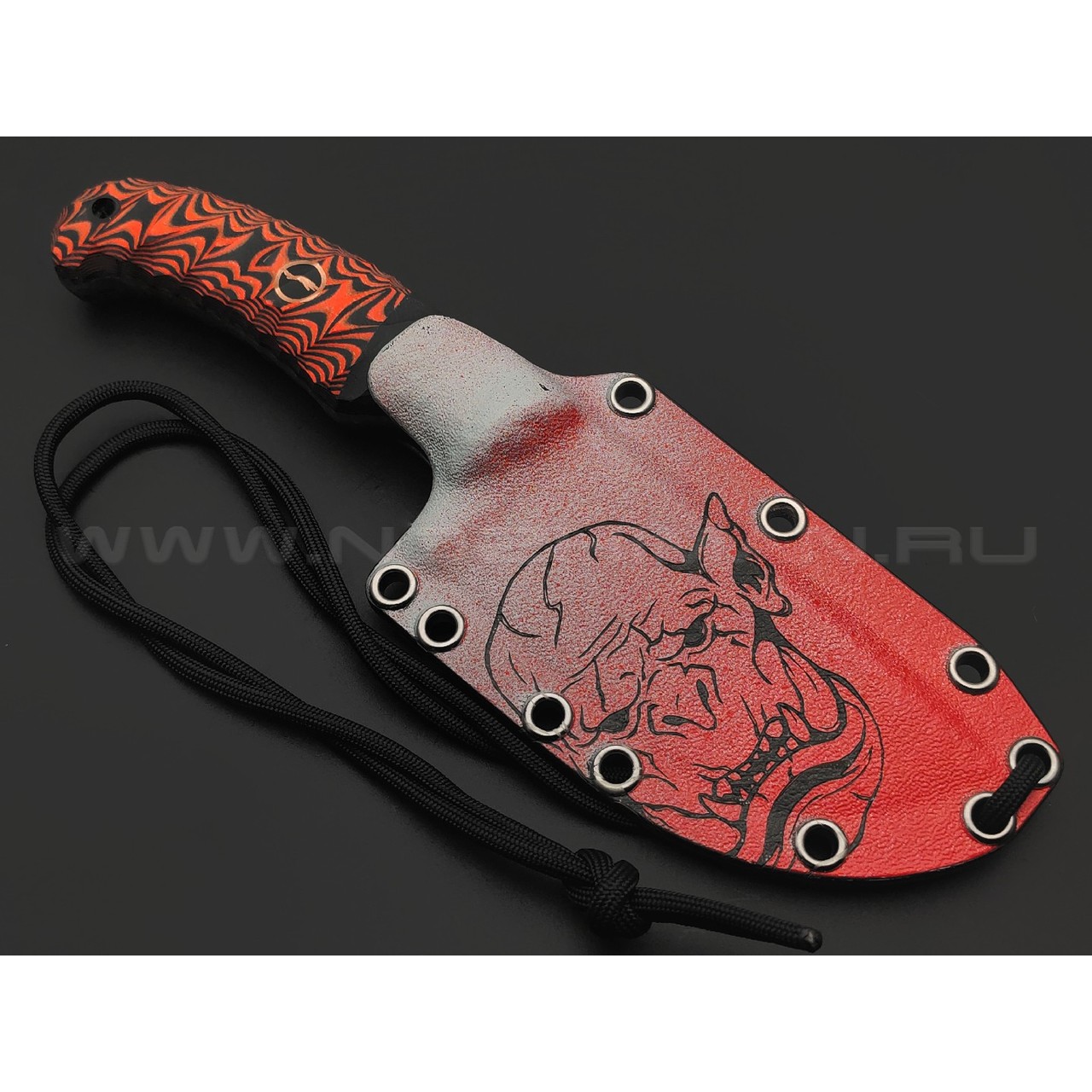 Волчий Век нож Шихан Custom Orc Edition сталь N690 WA худ. травление, рукоять G10 black & red, пин WA, пины карбон