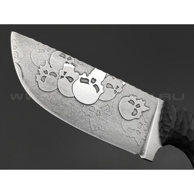Волчий Век нож Шихан Custom Orc Edition сталь N690 WA худ. травление, рукоять G10 black & red, пин WA, пины карбон