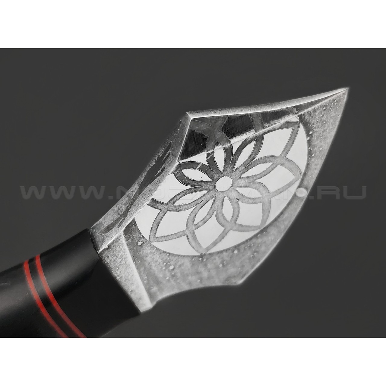 Волчий Век нож Злюка Custom сталь PGK WA худ. травление, рукоять карельская берёза, карбон