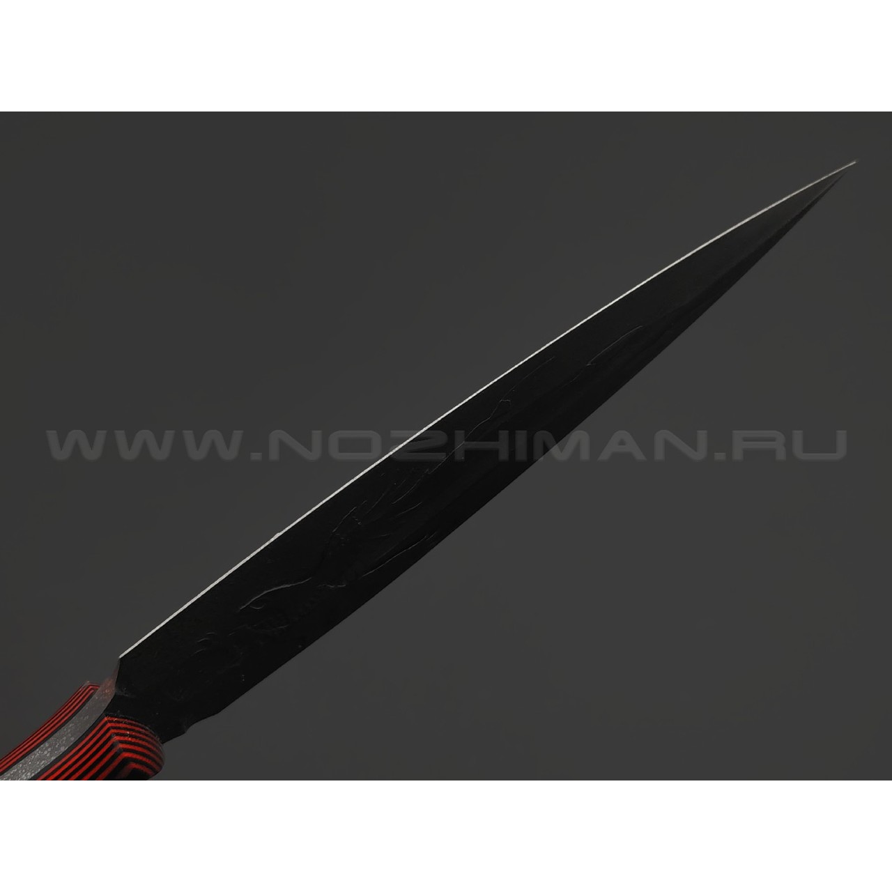 Волчий Век нож Кинжалойд Custom сталь N690 WA худ. травление, рукоять G10 black & red, пины карбон
