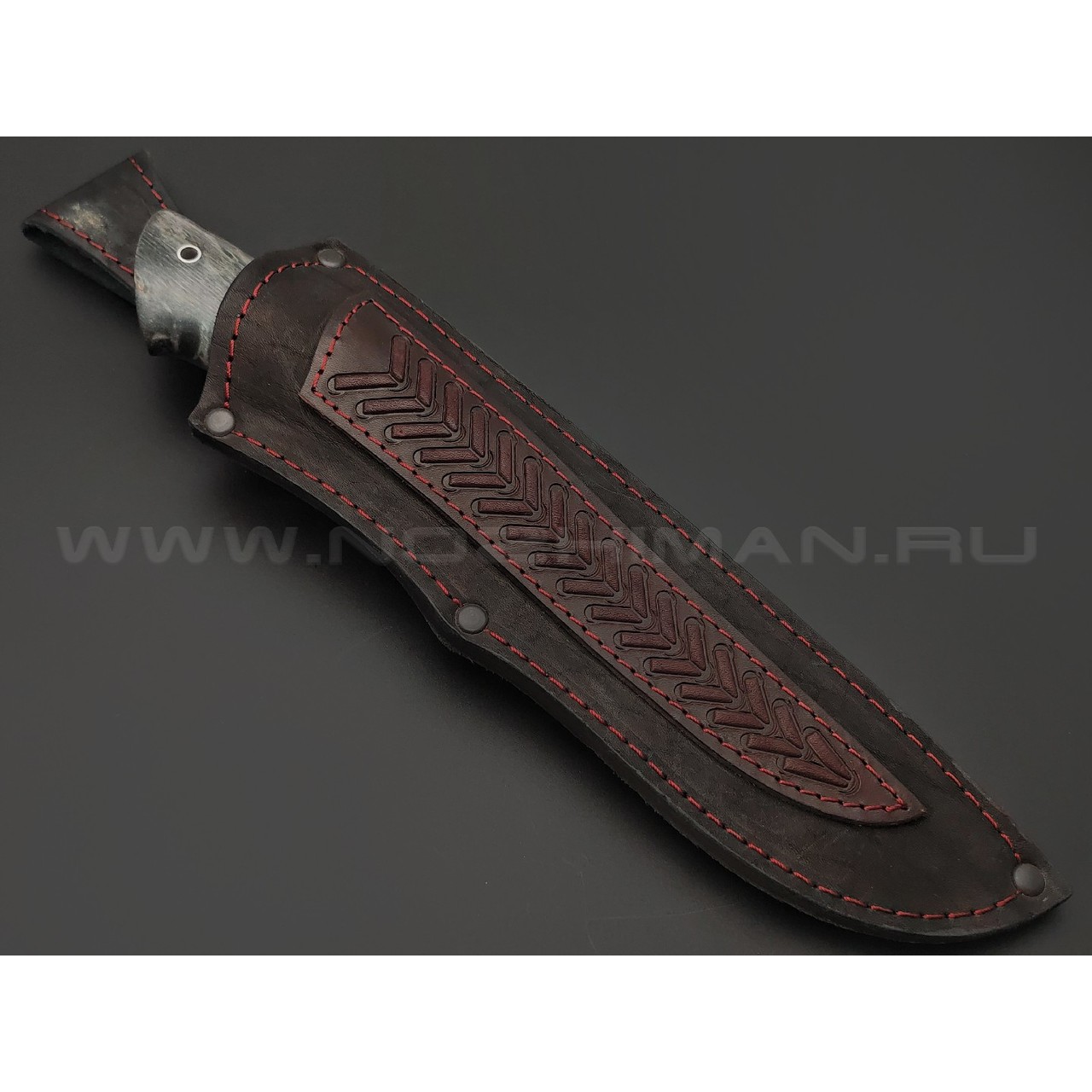 Платонов Д.Г. нож Волк сталь PGK травление, рукоять Стаб. карельская береза, бивень мамонта, мельхиор