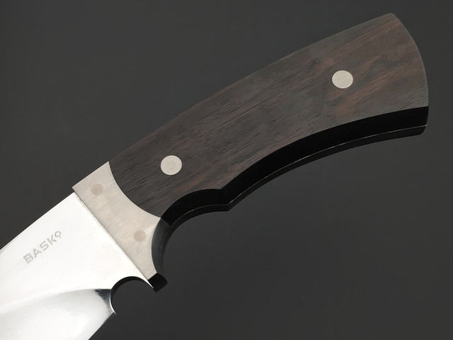 BASCo нож Баско-4 сталь Bohler N695 полировка, Рукоять дерево граб, титан