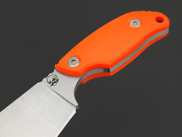Barmaley Knives нож Naga ll XL сталь N690, прямые спуски, Рукоять micarta orange
