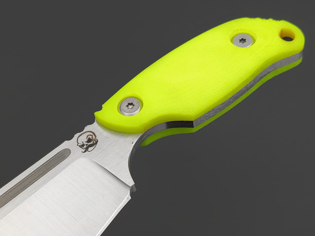 Barmaley Knives нож Naga ll XL сталь VG-10, вогнутые спуски, Рукоять micarta neon yellow