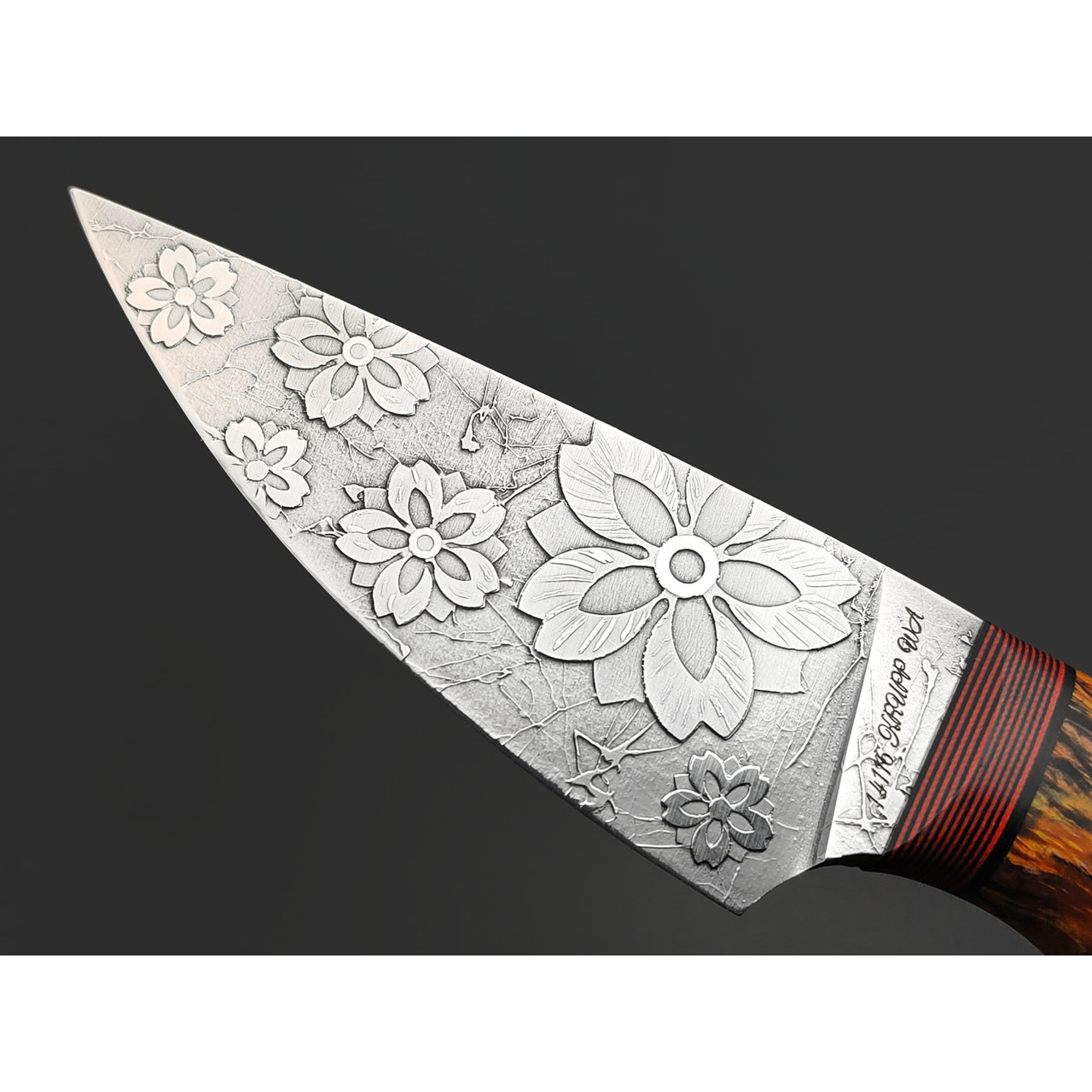 Волчий Век нож МасичЬка Custom сталь 1.4116 WA художественное травление, Рукоять кап клёна, G10