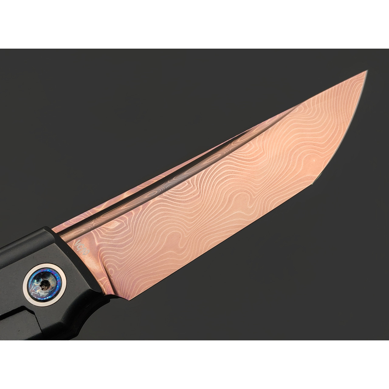TuoTown складной нож Common TCM-VG3 сталь Damascus oxidized, рукоять Titanium TC4 DLC
