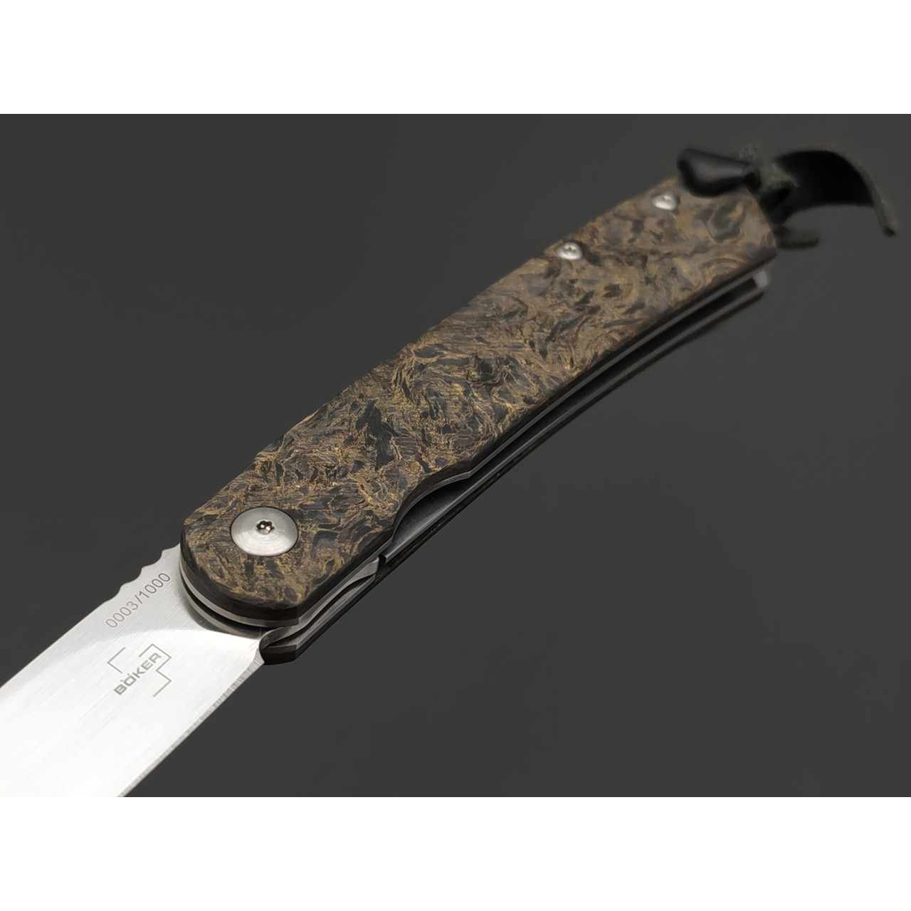 Нож Boker Plus LFL07 01BO387 сталь CPM S35VN, рукоять Carbon fiber dark matter gold