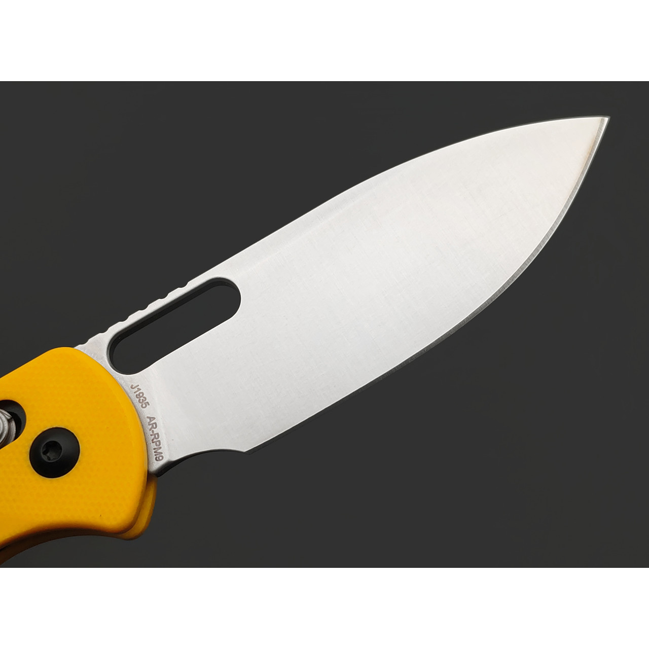 Нож CJRB Hectare J1935-YE сталь AR-RPM9, рукоять G10 yellow