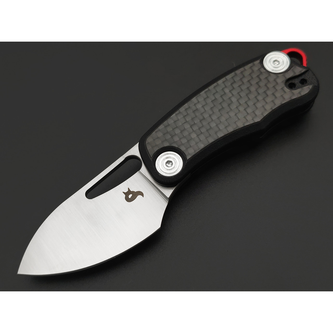 Нож BlackFox Nix BF-763 CF сталь D2, рукоять Carbon fiber