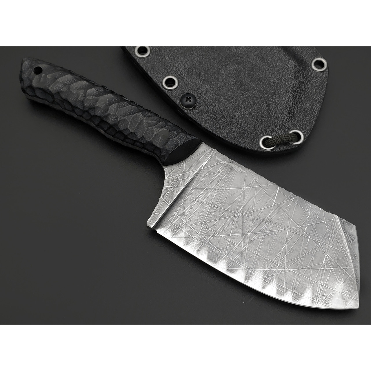 Волчий Век нож Бугай Custom сталь N690 WA художественное травление, Рукоять G10 black, пины карбон