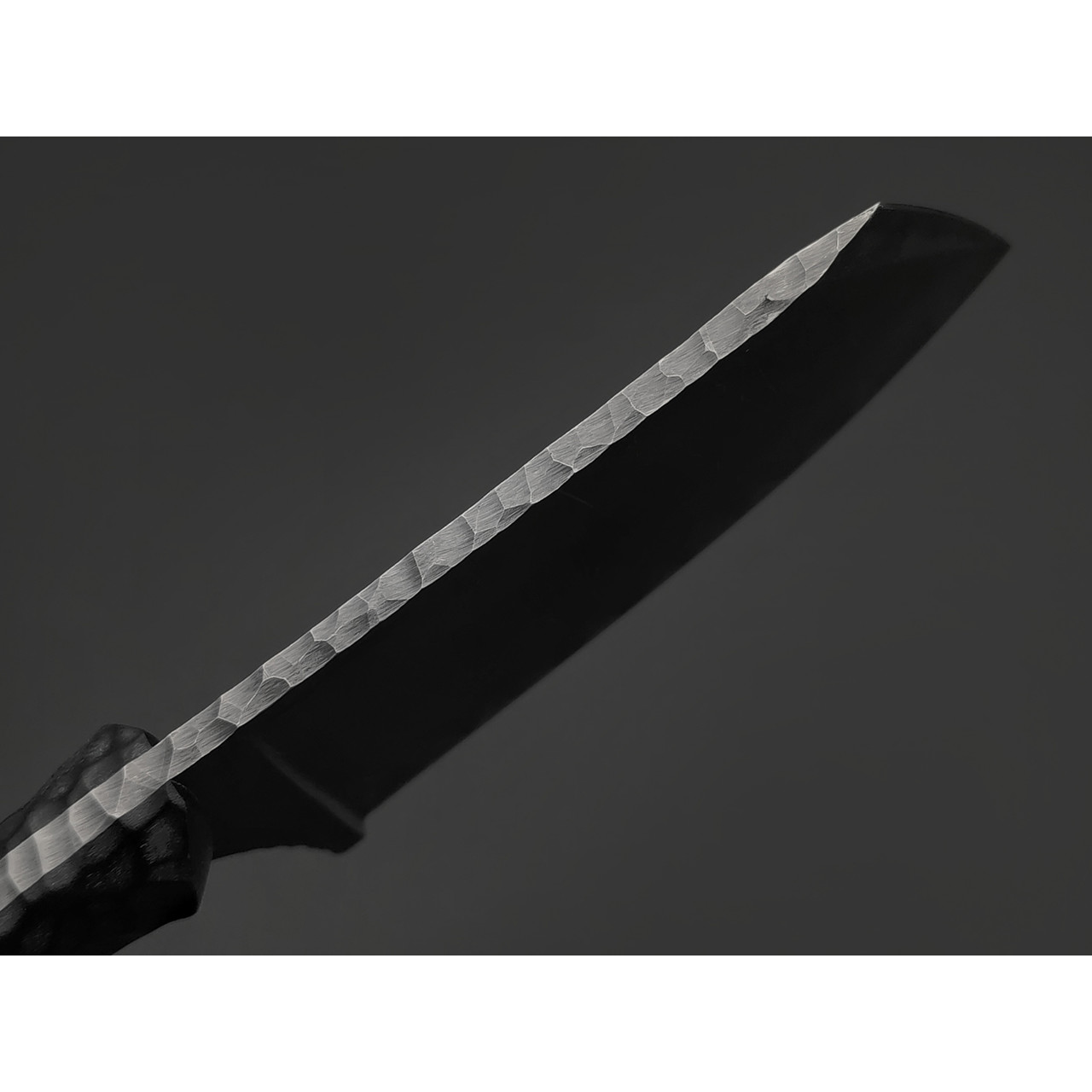 Волчий Век нож Бугай Custom сталь N690 WA художественное травление, Рукоять G10 black, пины карбон