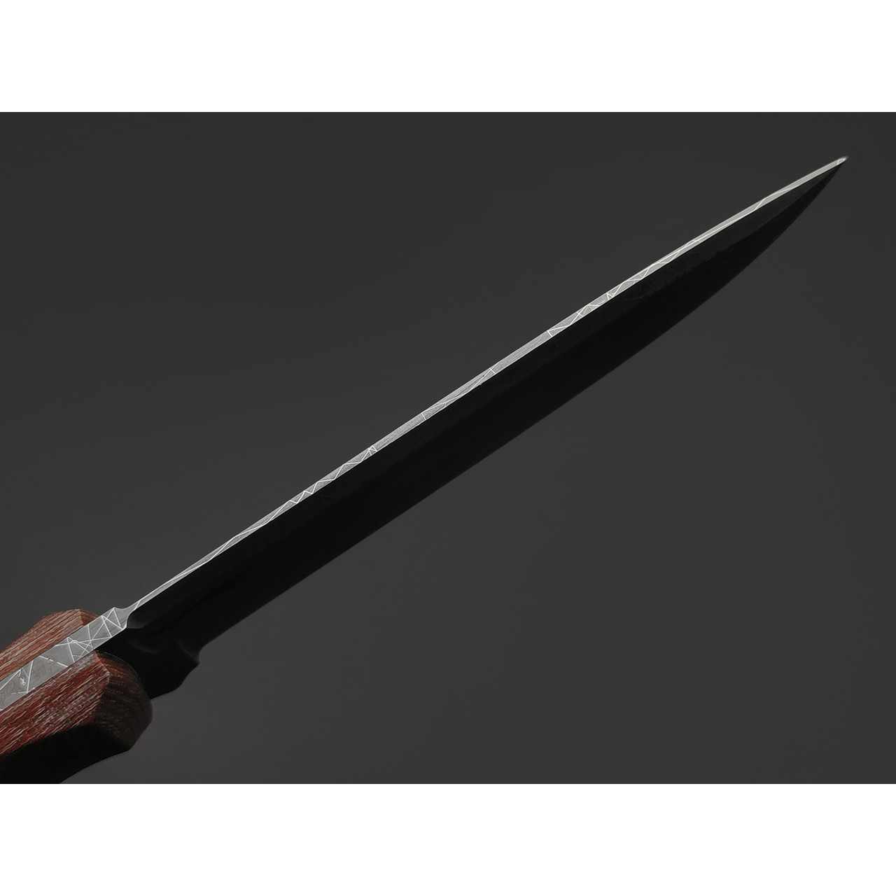 Волчий Век нож Wolfkniven Custom сталь N690 WA травление Хаотик, Рукоять микарта, пины карбон