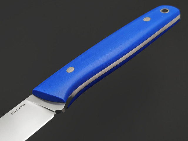 Кметь нож КМ-017 Фокс ЦМ сталь M390, Рукоять G10 blue