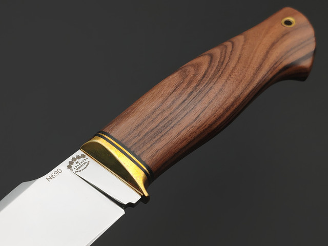 Товарищество Завьялова нож Кабзон сталь N690, рукоять Дерево палисандр, латунь, G10