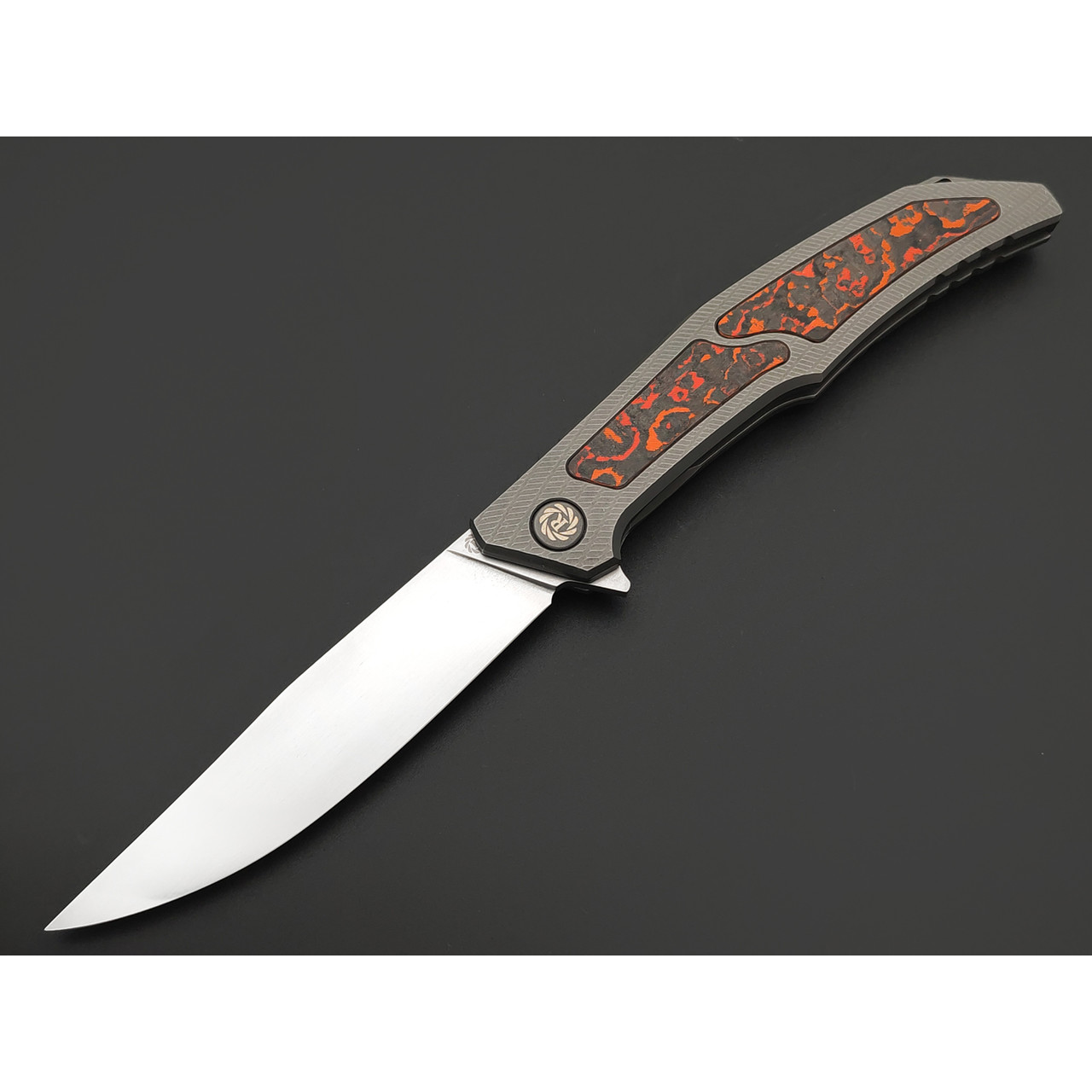 Neyris Knives складной нож Коа сталь CPM 3V, рукоять Titanium, Carbon fiber lava flow