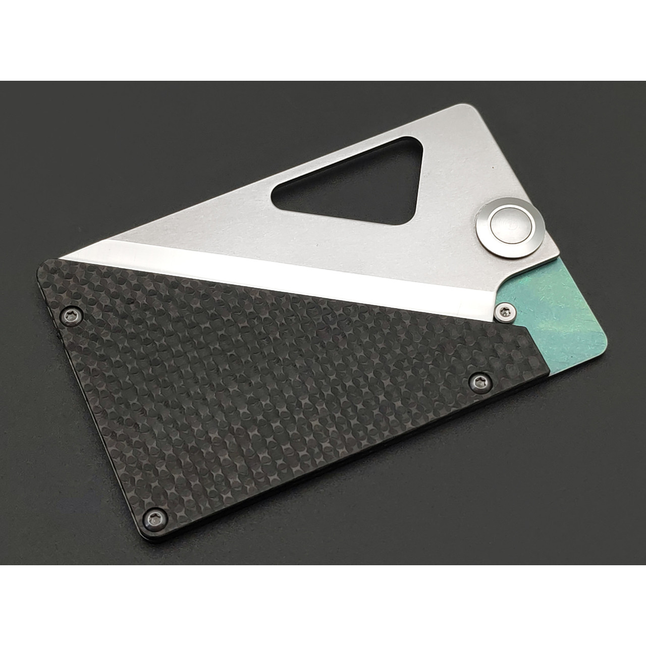 Daggerr нож Cardknife Green сталь 8Cr13MoV, рукоять Carbon fiber, titanium
