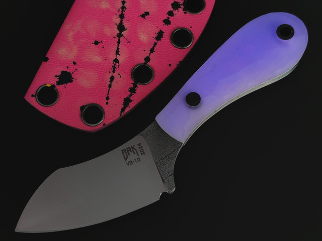 BRK нож Зефирка сталь VG-10 satin, Рукоять композит purple glow, G10