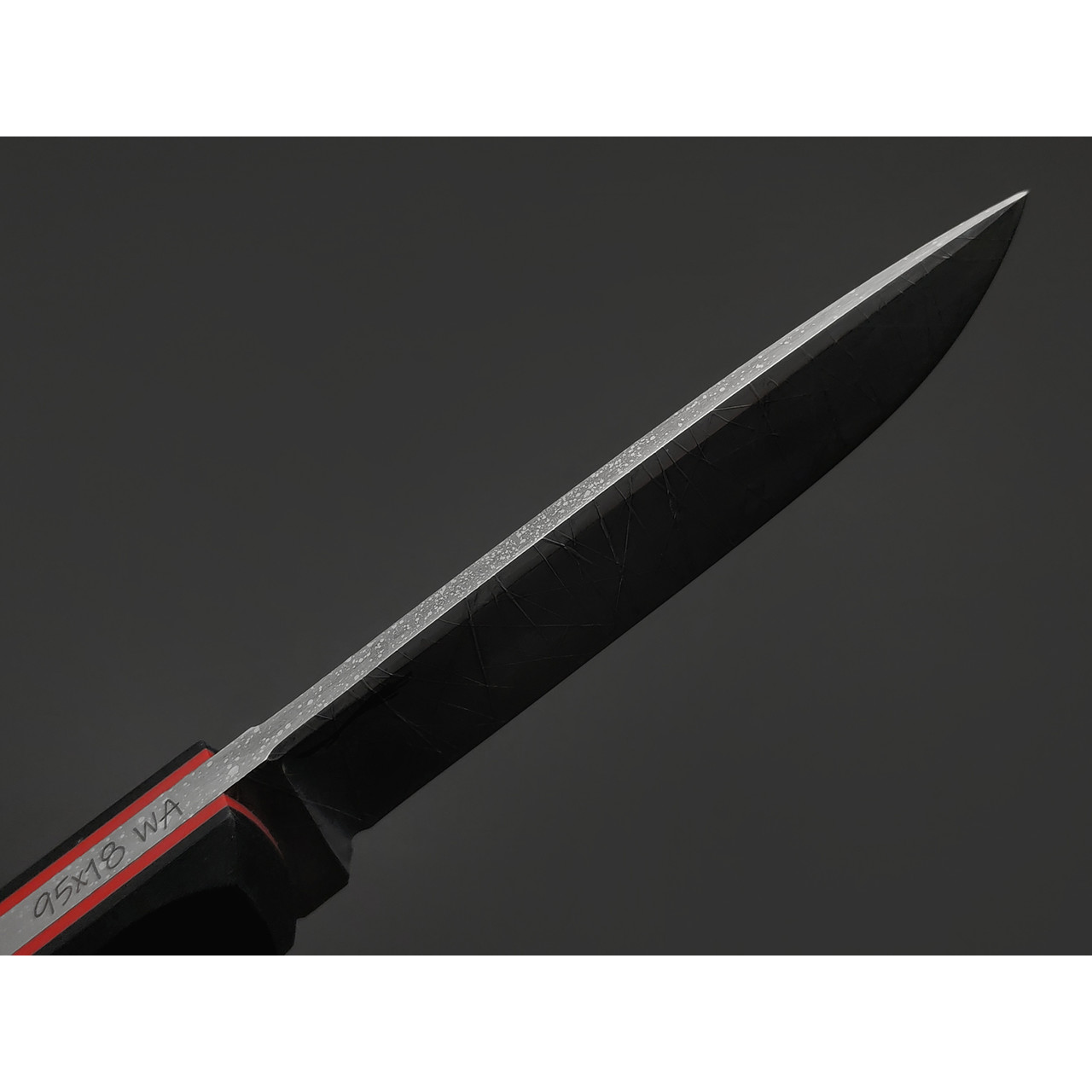 Волчий Век нож Wolfkniven Custom сталь 95Х18 WA травление Хаотик, Рукоять G10, пины карбон