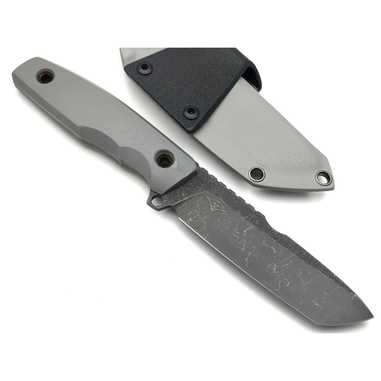 Нож с Котом Тагава сталь K110 блэквош, рукоять G10 grey, kydex grey